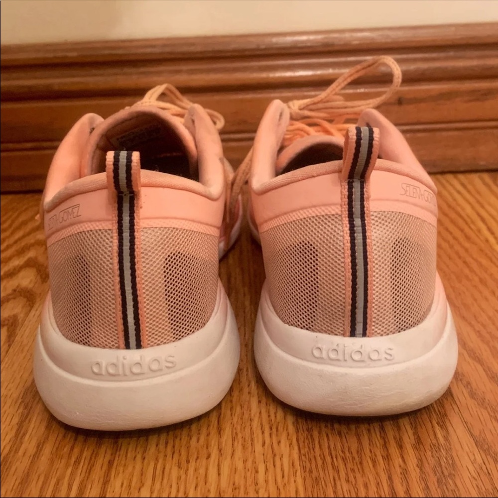 (Sold) Adidas Neo Sneakers - Picture 4 of 8
